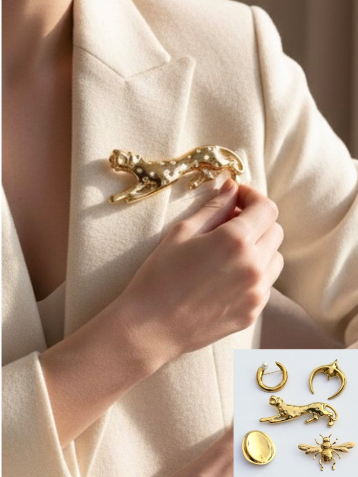 ABROOCHABLE Brooches