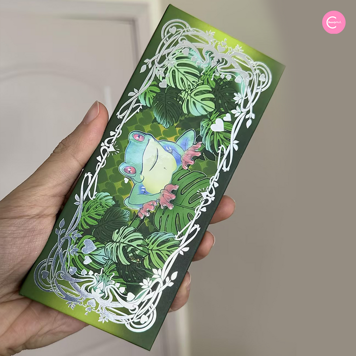 Anthemy Living Creatures Compendium 2.0 Moon Series – Dart Frog Chameleon Eyeshadow Palette detail