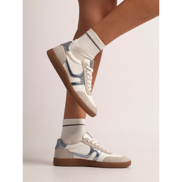 Athena Grey Trainer