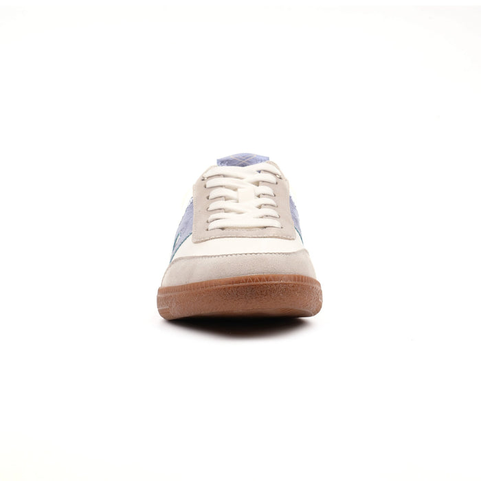 Athena Grey Trainer