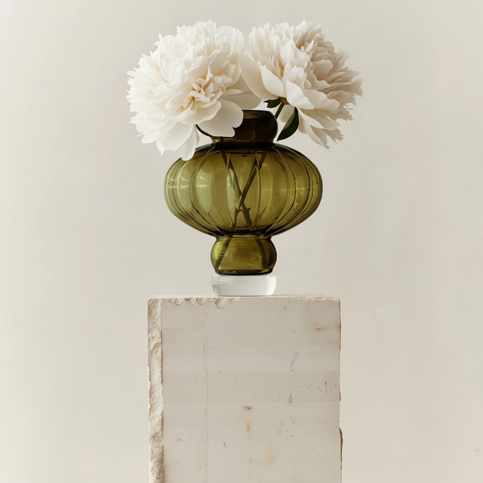 Balloon Vase 02 Olive with white peonies