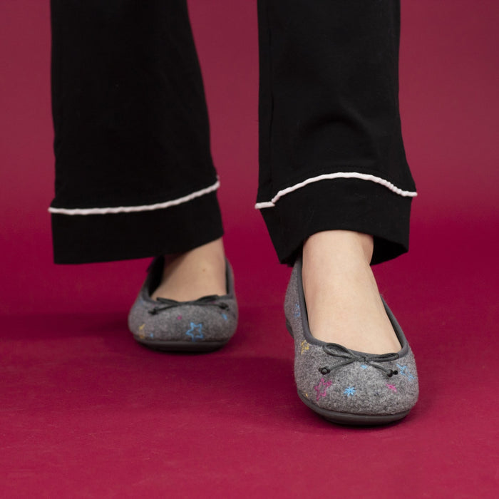 Berry Grey Pump Slipper