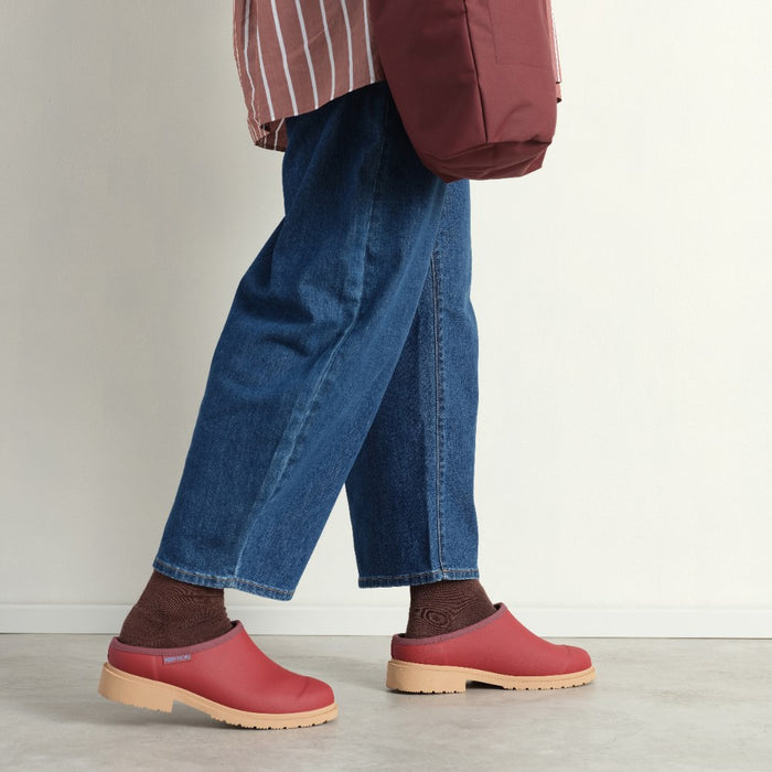 Billie Clog // Brick Red