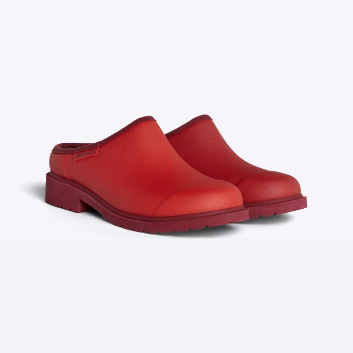 Billie Clog // Chilli Red [Retired]