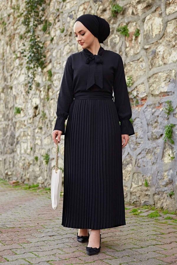 Black Pleated Maxi Dress - Divinity Collection