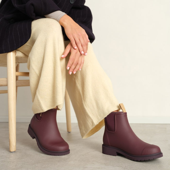 Bobbi Ankle Boot // Dark Cherry