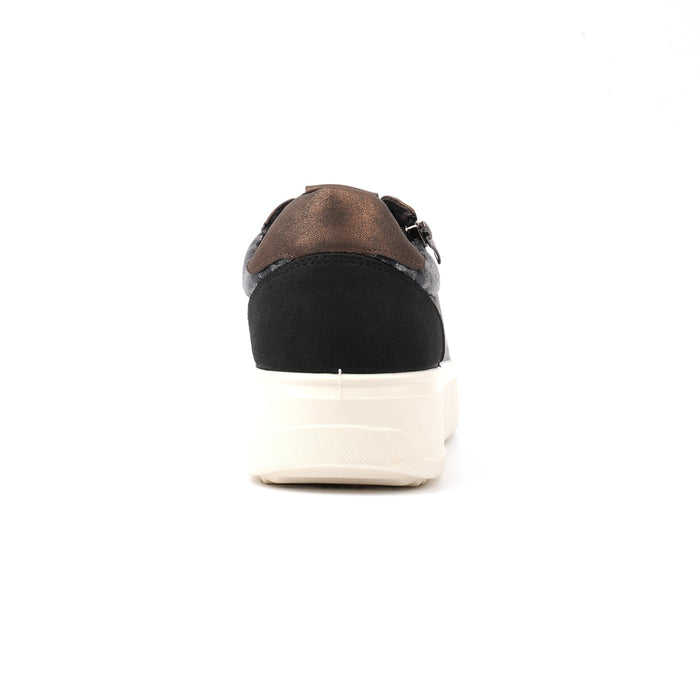 Brenda Black Trainer