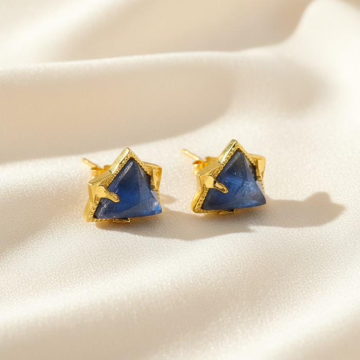 Capri Blue Kyanite Pyramid Stud Earrings – 24k Gold Vermeil