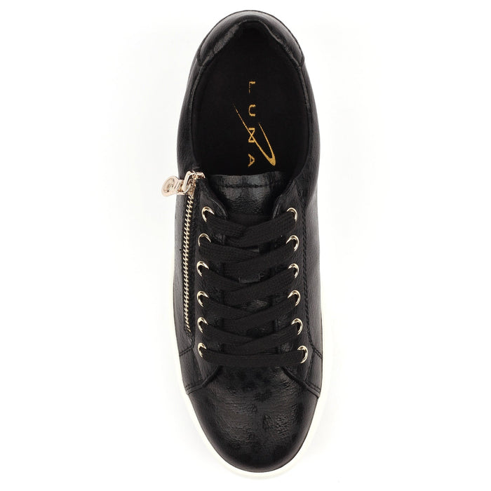 Charm II Black Trainer