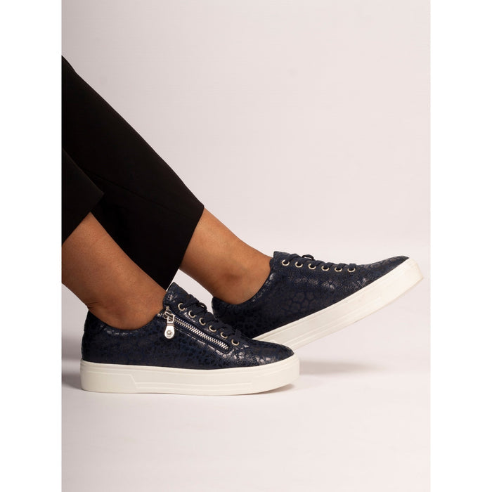 Charm Navy Trainer