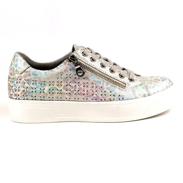 Charm White Trainer