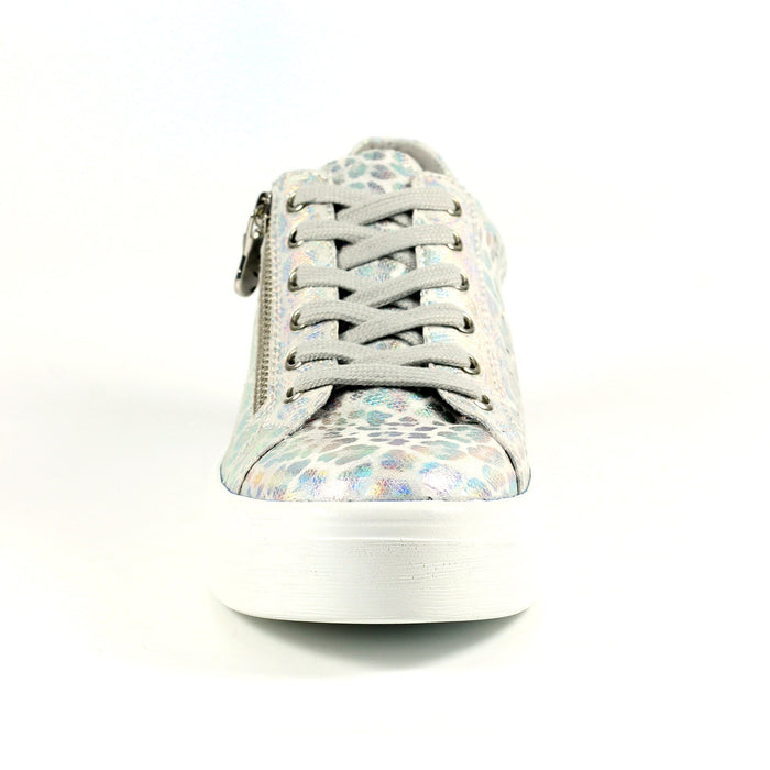 Charm White Trainer
