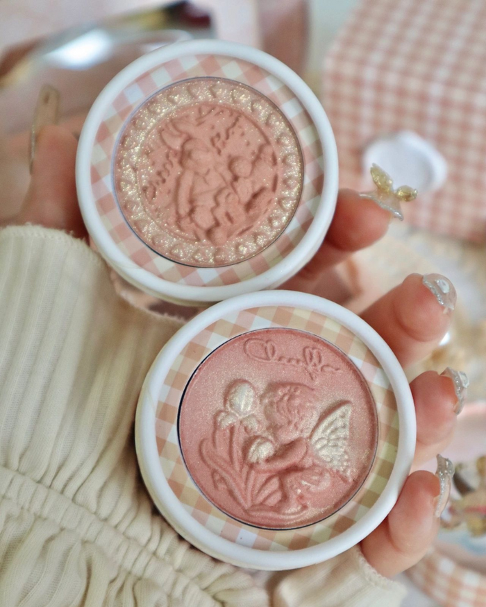 CHEERFLOR Angel Embossed Blush shade 1195