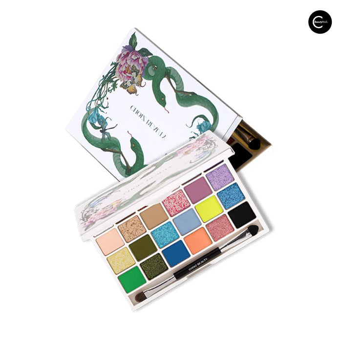 CHOIZ BEAUTY Nature Collection 24-Color Eyeshadow Palette detail