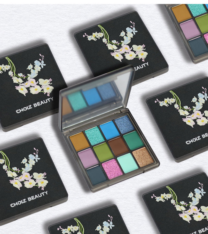 CHOIZ BEAUTY Plant Series Phalaenopsis 12-Color Eyeshadow Palette detail