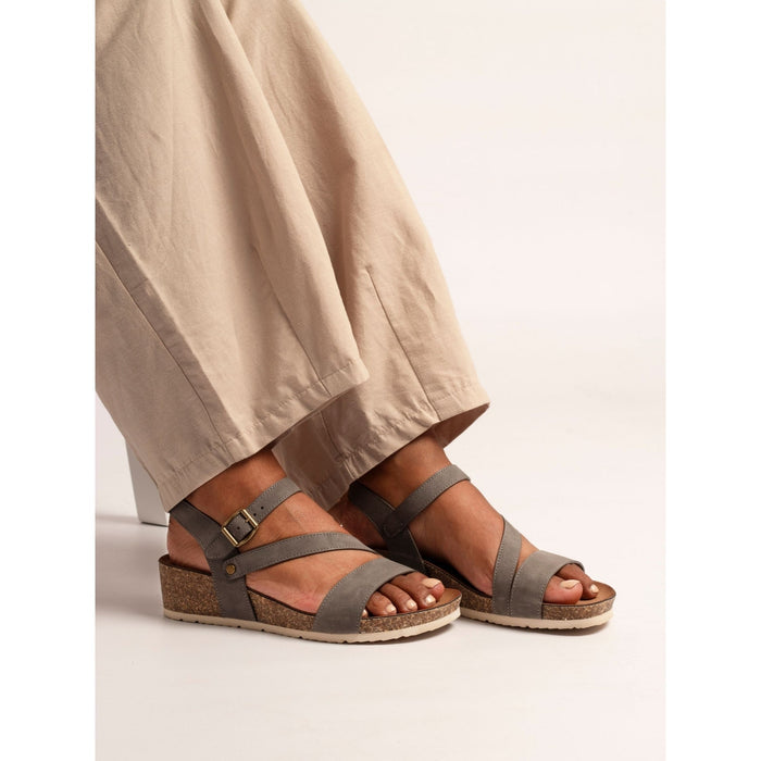 Cluster Grey Sandal