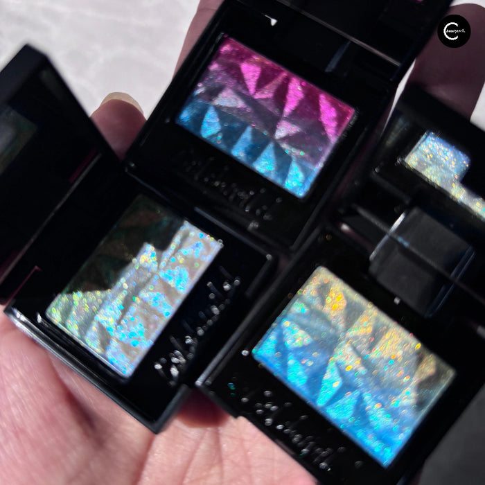 Cold N Wild Chameleon Shifting Eyeshadow