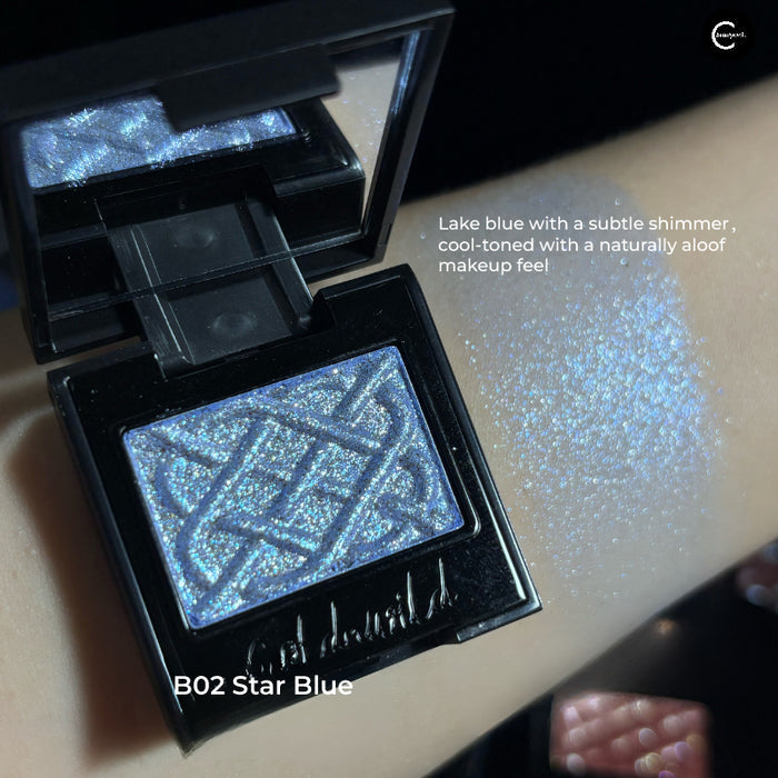 COLD N WILD B02 Star Blue single micro-shimmer satin eyeshadow in an open compact