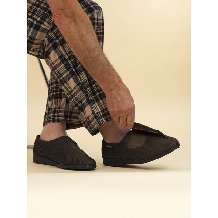 Columbus II Brown One Touch Slipper
