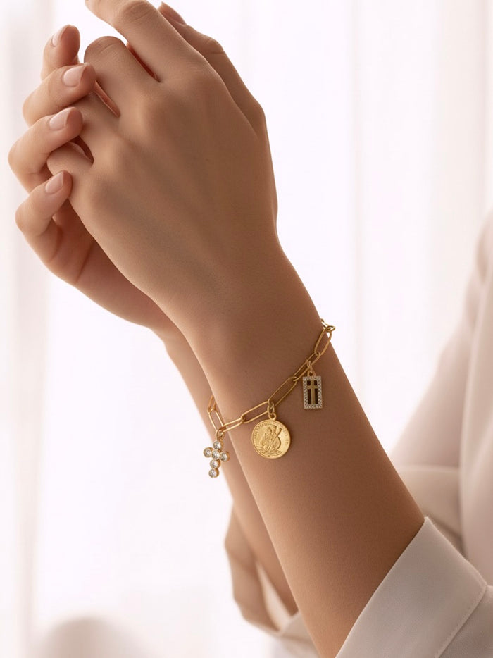 CONFESSIONS Charm Bracelet