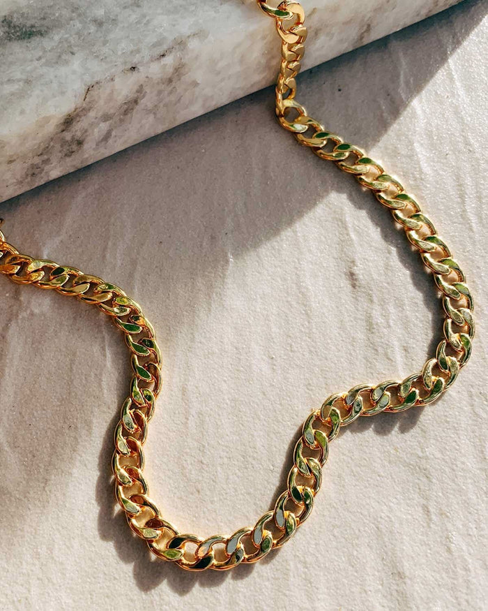 gold cuban chain necklace