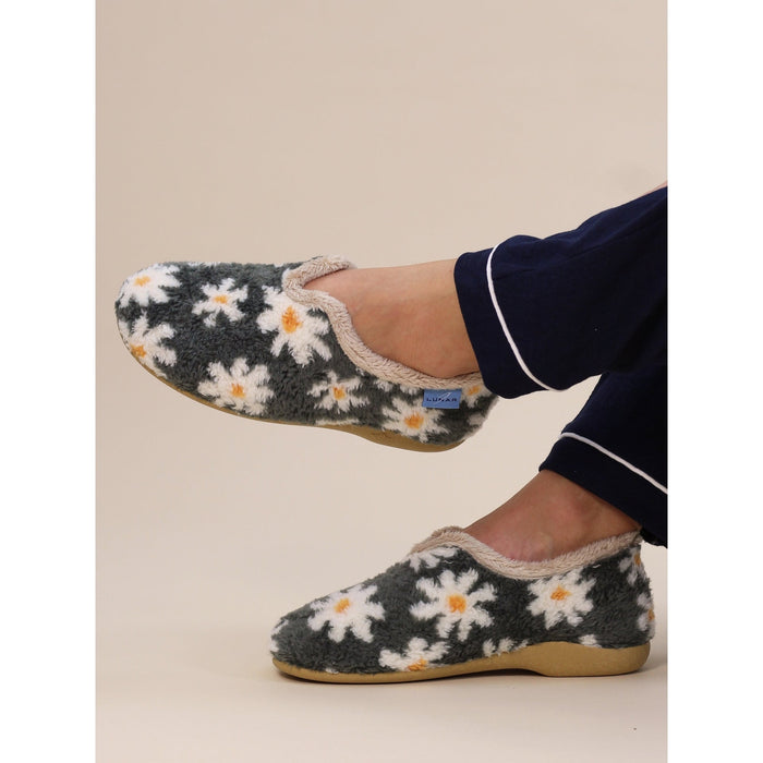 Daisy Grey Flower Slipper