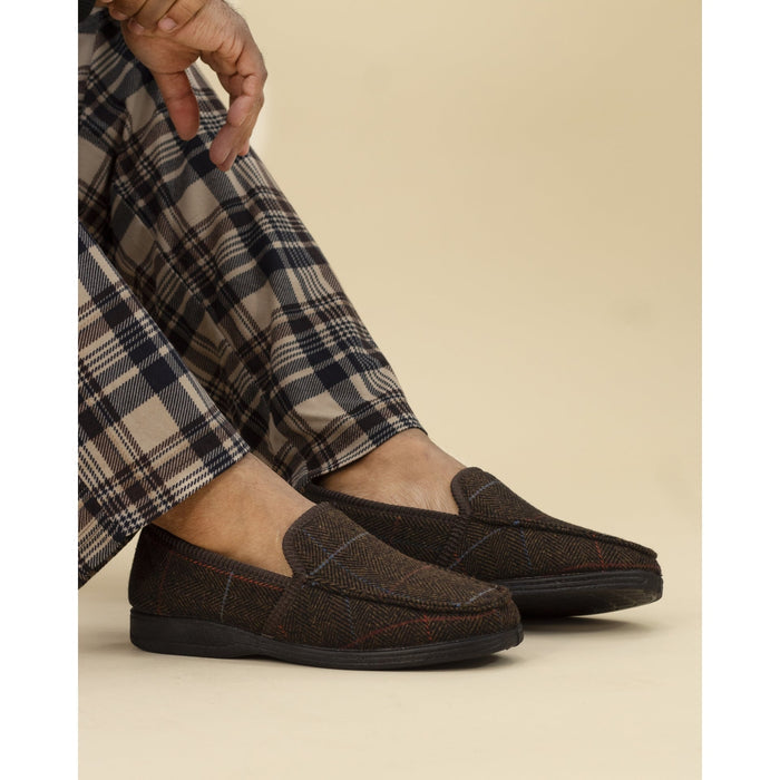 Eisenhower II Brown Slipper