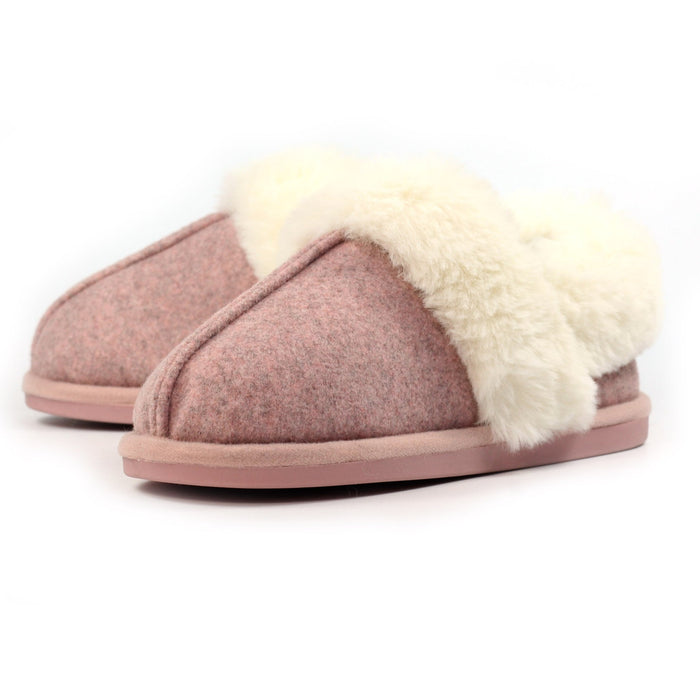 Ember III Pink Boxed Slipper