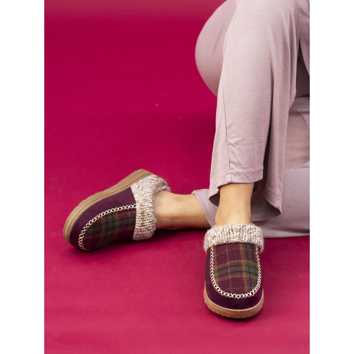 Emblaze Burgundy Slipper