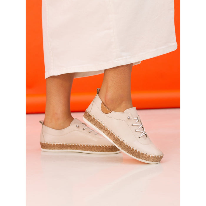 Evie Cream Leather Plimsoll