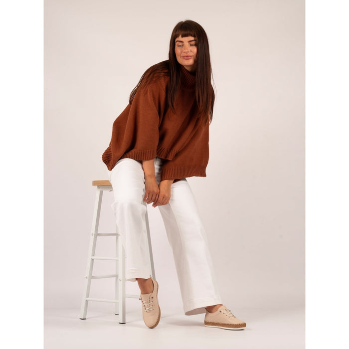 Evie Cream Leather Plimsoll