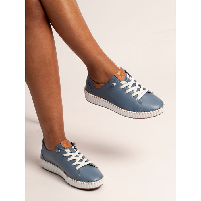 Faith Mid Blue Leather Shoe