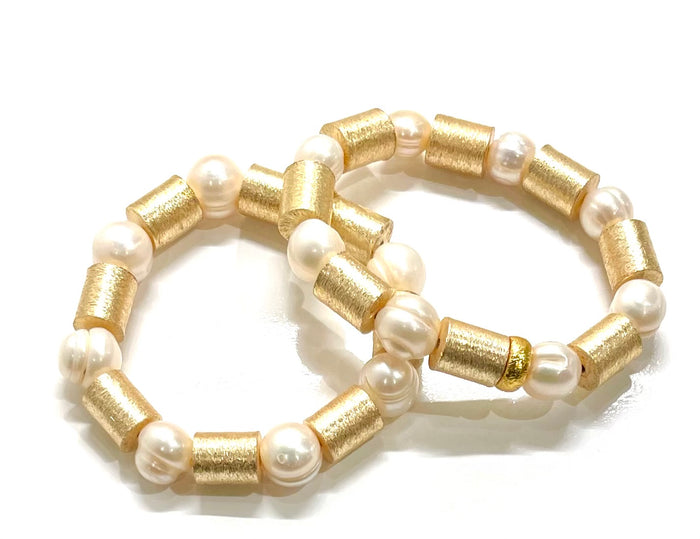 Freshwater Baroque Pearl & Brushed Gold Vermeil Bracelet