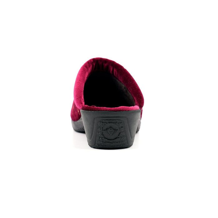 Glenda Burgundy Slipper