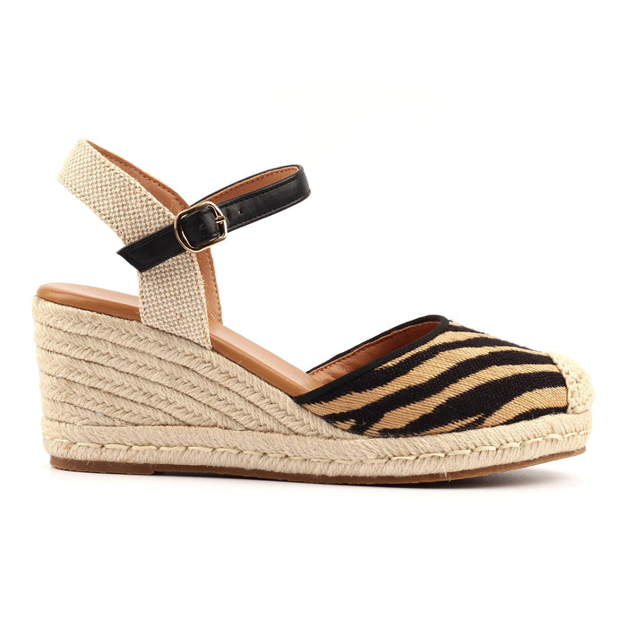 Goji Black Sandal