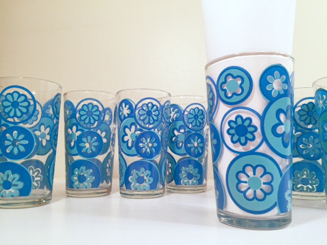 Hazel Atlas Mid-Century Hazelware Blue Flower Power Glasses (Set of 8)