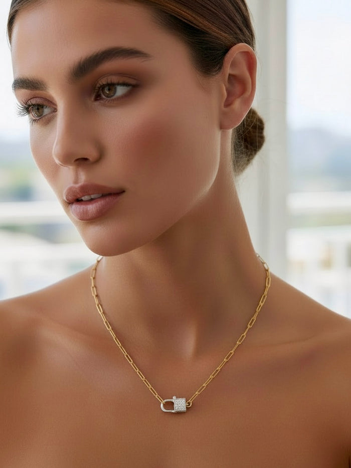 HOOK UP Necklace