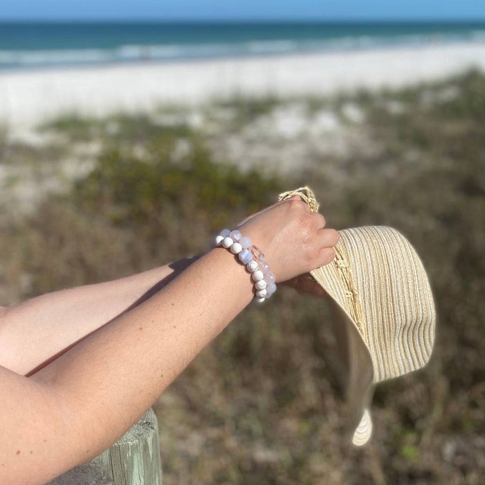 Howlite Crystal Bracelet | Blue Lace Agate Center Stone