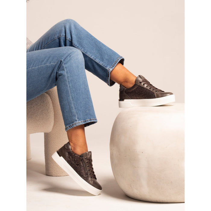 Hype Pewter Trainer