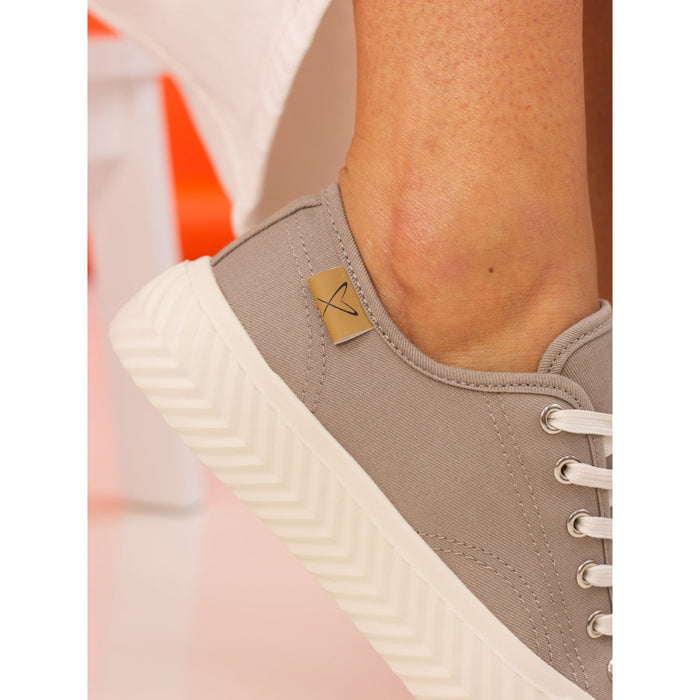 Jayne II Taupe Trainer