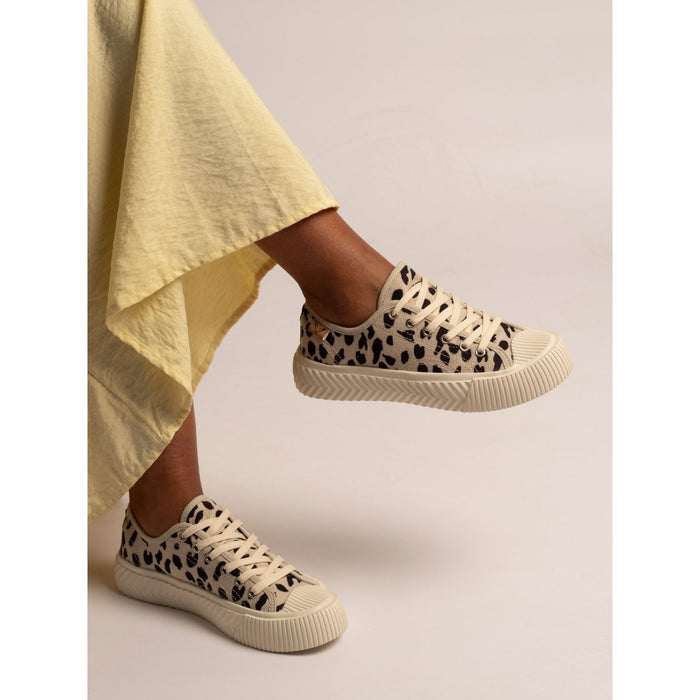 Jayne III Ocelot Trainer