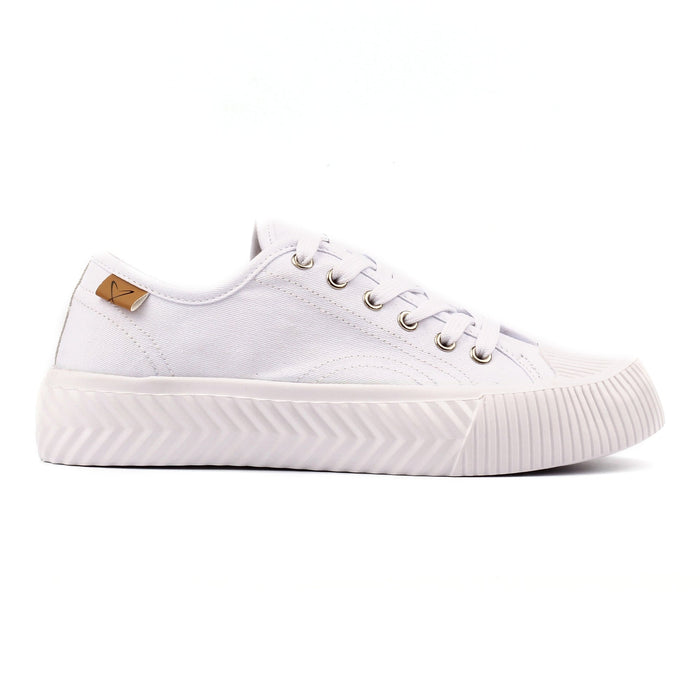 Jayne III White Trainer