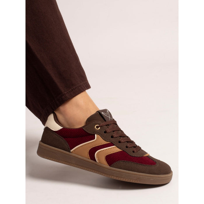 Jersey Brown Trainer