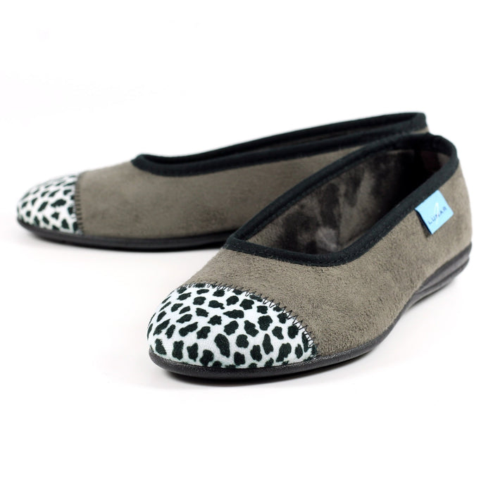 Jessie Grey Leopard Pump Slipper