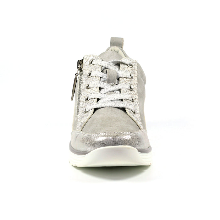Kiley Silver Trainer