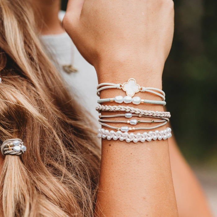 K'Lani Glimmer Pearl & Gold Hair Tie Bracelet Set