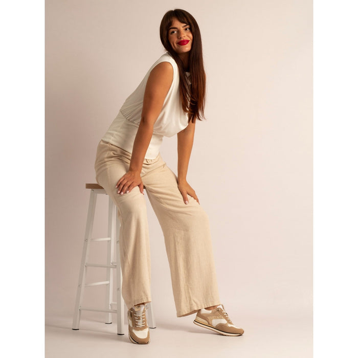 Lindy Beige Trainer