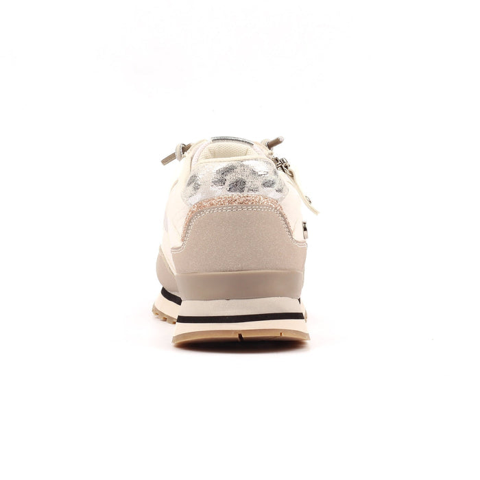 Lindy Grey Trainer