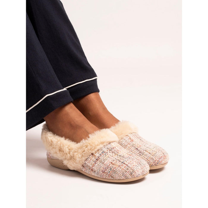Lunar Dana Beige Slipper