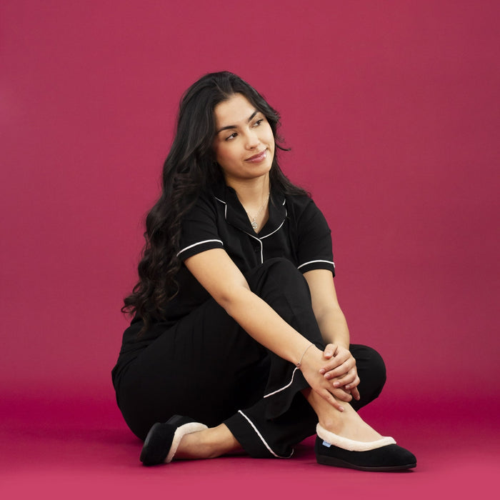Mabel II Black Pump Lunar